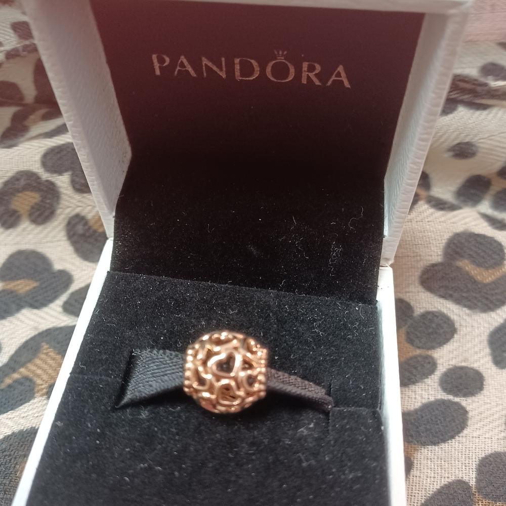 Pandora Rose Gold Hearts Filigree Spacer